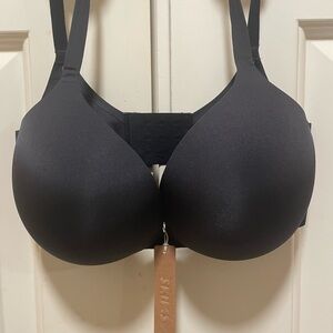 32DD Skims ultimate push up bra